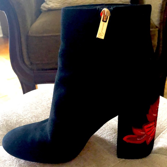 Jessica Simpson Ankle bootie - Picture 4 of 6